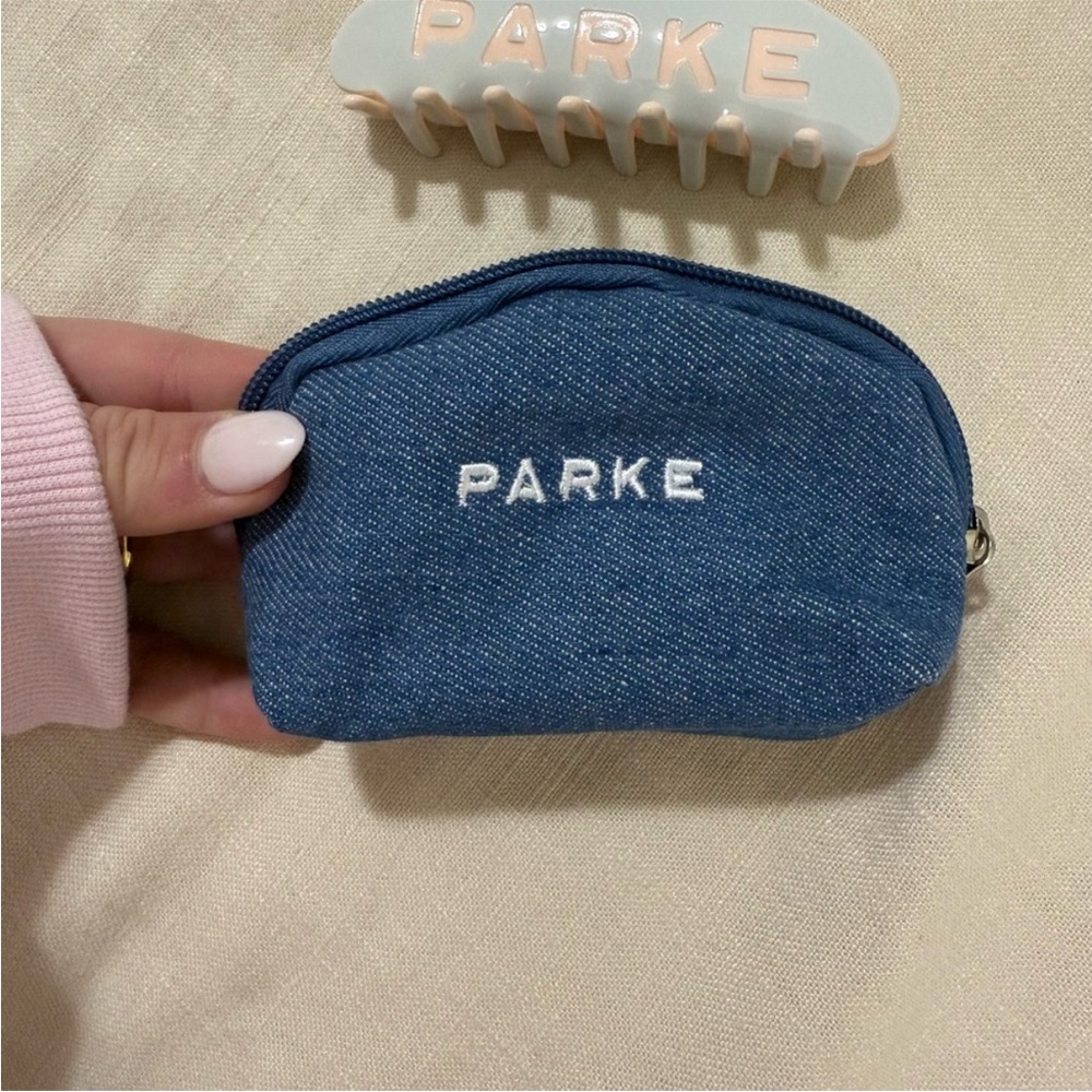 SOLD ‼️ Parke Birthday Claw Clip - Picture 3 of 7